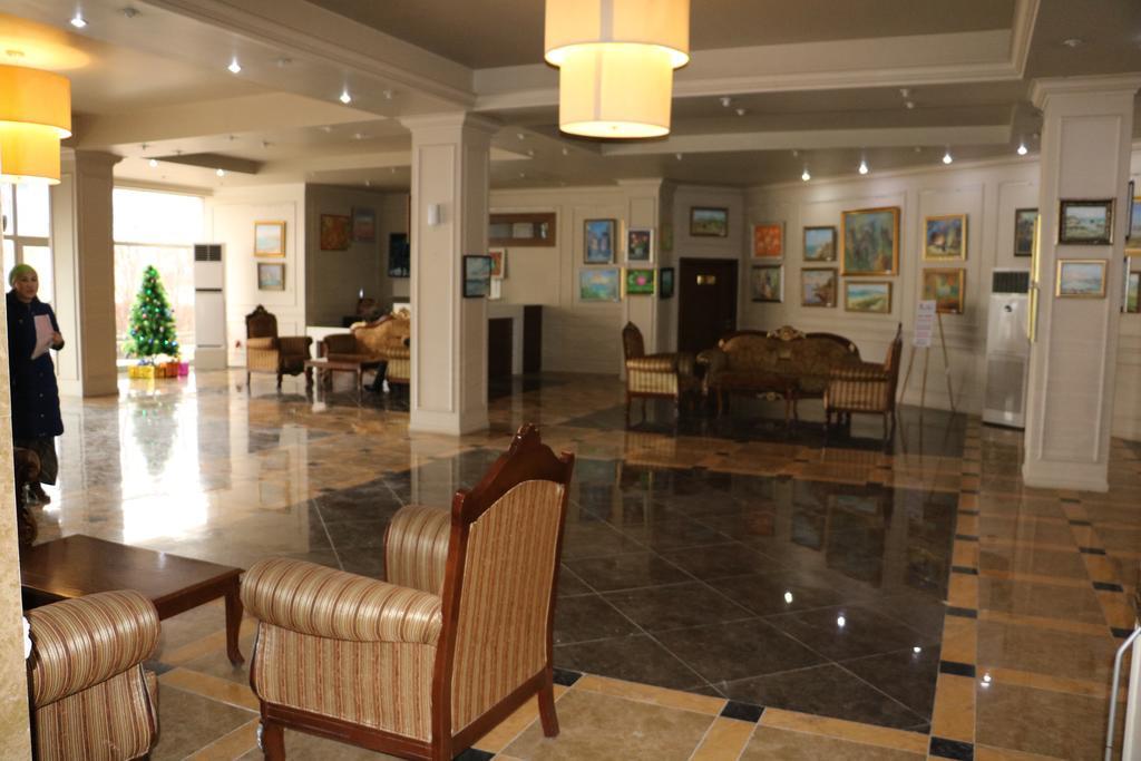 Aktau Hotel Buitenkant foto