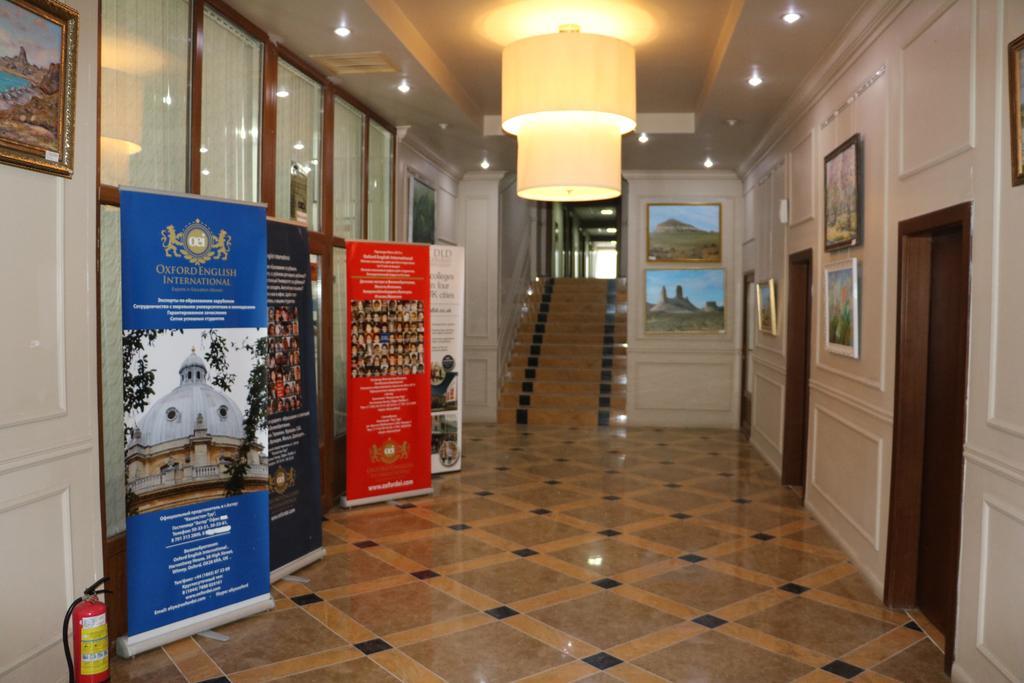 Aktau Hotel Buitenkant foto